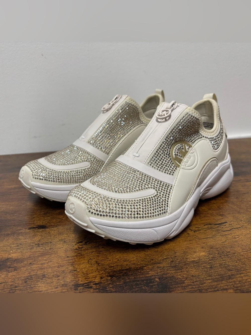 MICHAEL KORS Sami Zip Trainer Zip Up Sneaker Cream Rhinestone Women’s Size 5 1/2 - Picture 1 of 8